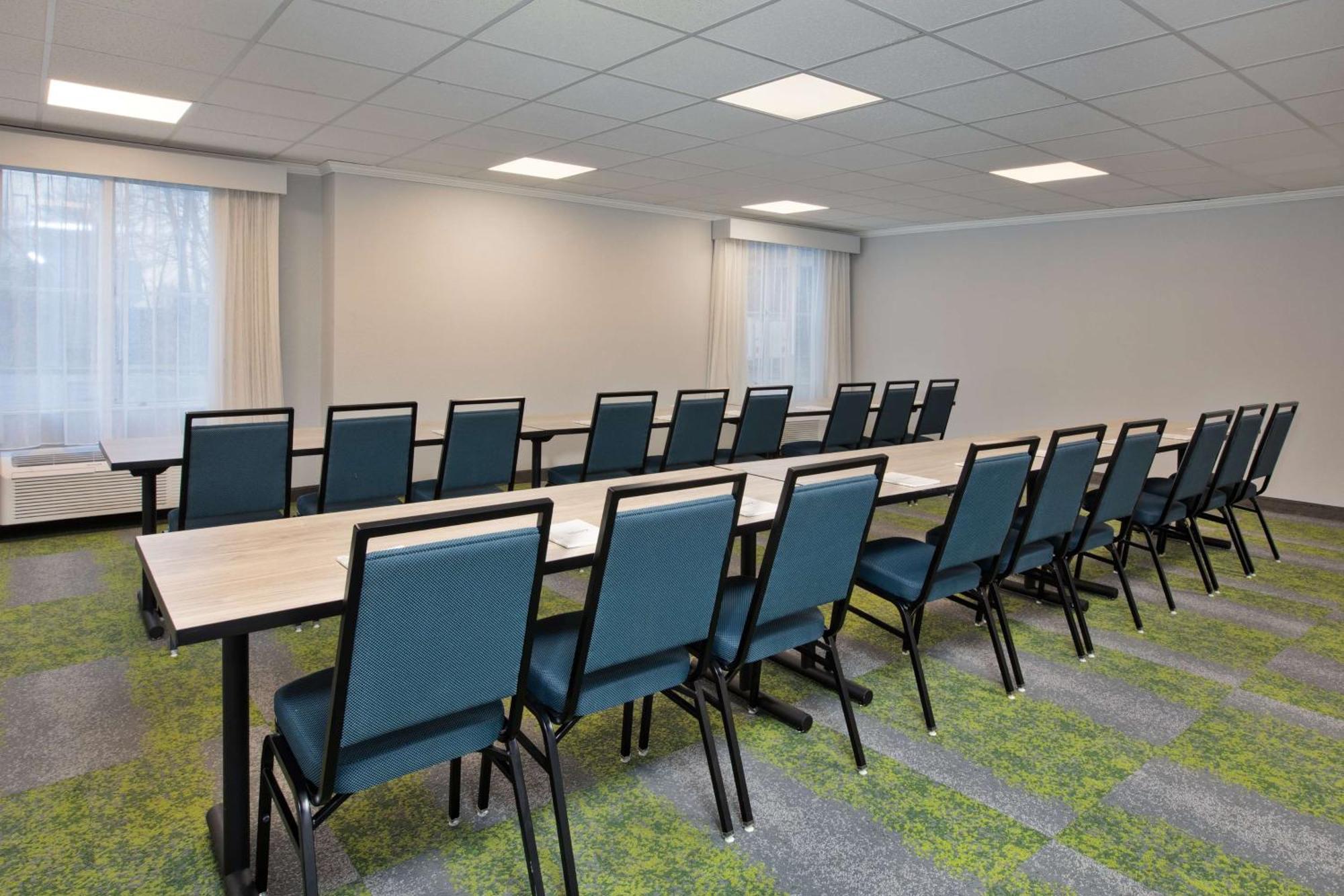 Spark By Hilton Walker Grand Rapids North Εξωτερικό φωτογραφία