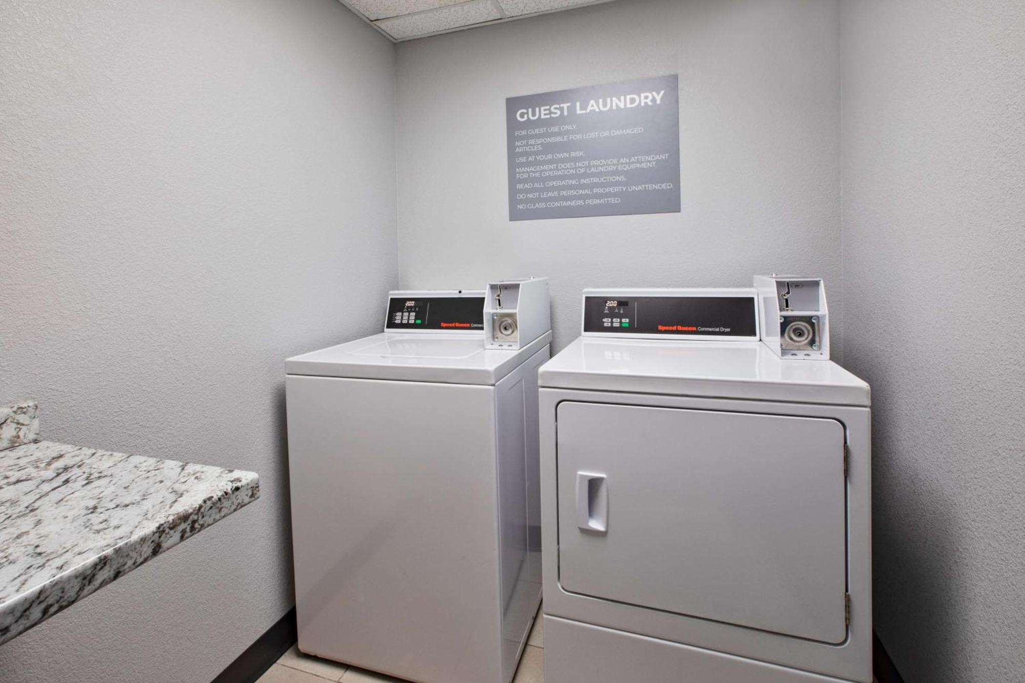 Spark By Hilton Walker Grand Rapids North Εξωτερικό φωτογραφία